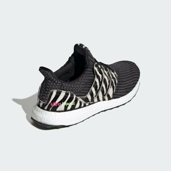 Adidas ULTRABOOST DNA ZEBRA SHOES FZ2730, Men size 11